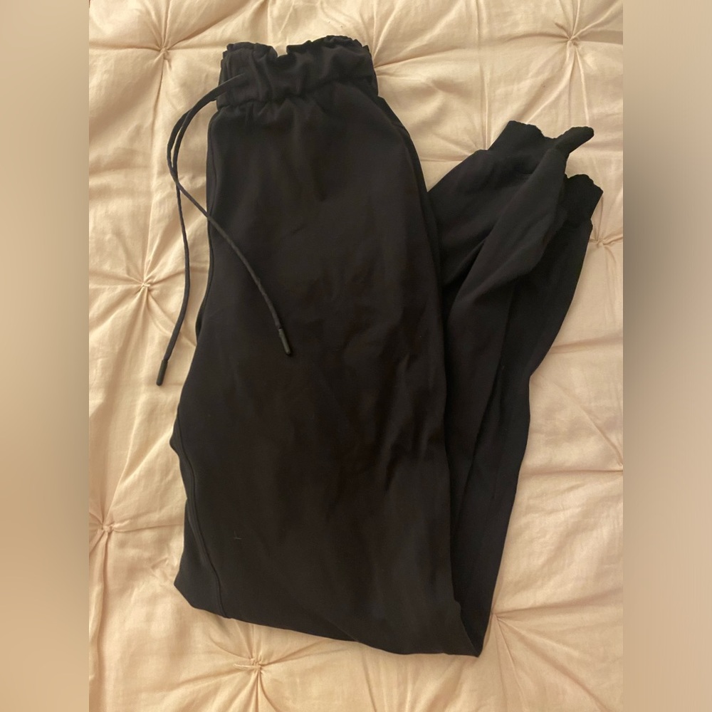 Lululemon High Rise Joggers